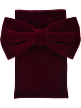 Load image into Gallery viewer, S.H. Churchill &amp; Co. Men&#39;s Burgundy Velvet Bow Tie and Pocket Square Set
