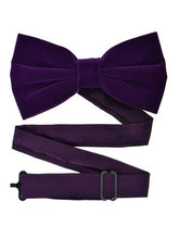 Load image into Gallery viewer, S.H. Churchill &amp; Co. Men&#39;s Deep Purple Velvet Bow Tie and Pocket Square Set
