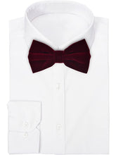 Load image into Gallery viewer, S.H. Churchill &amp; Co. Men&#39;s Burgundy Velvet Bow Tie and Pocket Square Set
